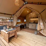 Lodge Glamping Bora