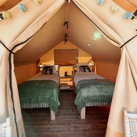 Glamping Bora Chata