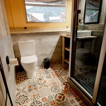 Glamping Bora Chata
