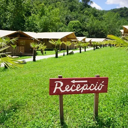 Bora Lodge