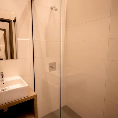 Glamping Bora 山林小屋 *