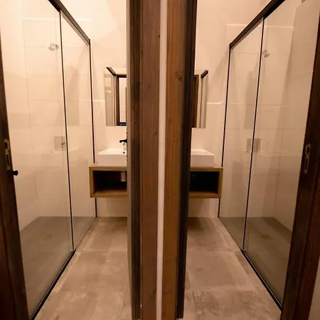 Glamping Bora Lodge