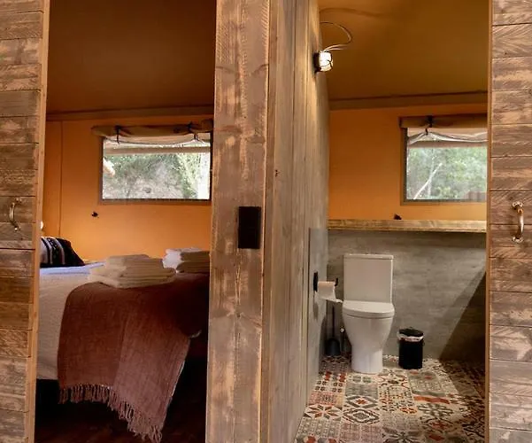 Alojamento de Turismo Selvagem Glamping Bora *