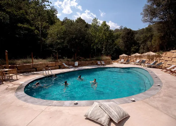 Alojamento de Turismo Selvagem Glamping Bora *